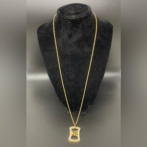 Nina Ricci Gold Tone Necklace With Rhinestones Pendant